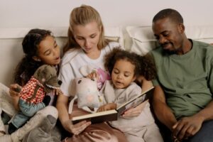 Read more about the article Helping Kids Cope with Change: Parenting Tips and Book Recommendations